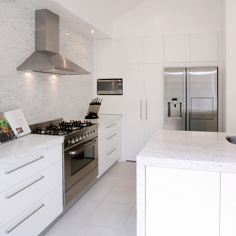 Siap Merakit Desain Sederhana Matte White Plain Lacquer Lemari Dapur Lemari Dapur Modern Murah