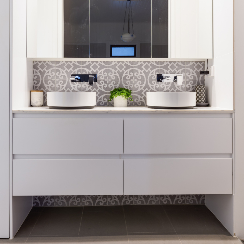 Unit Vanity Kamar Mandi Minimalis Cermin Matte White Flat Panel Melamine Wall Mount