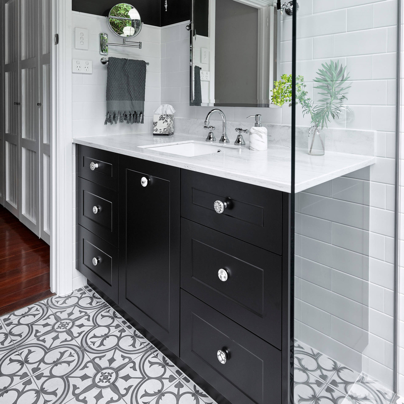 Australian Waterproof Makeup Standard Wash Basin Price Vanities Set Modern Plywood Black Shaker Solid Wood Bathroom