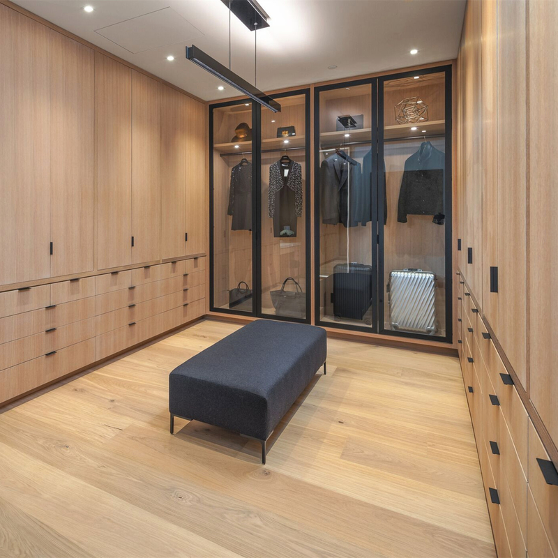 Rumah Modern Beige Grey Melamin Berjalan Di Pintu Kaca Lemari Untuk Ruang Ganti