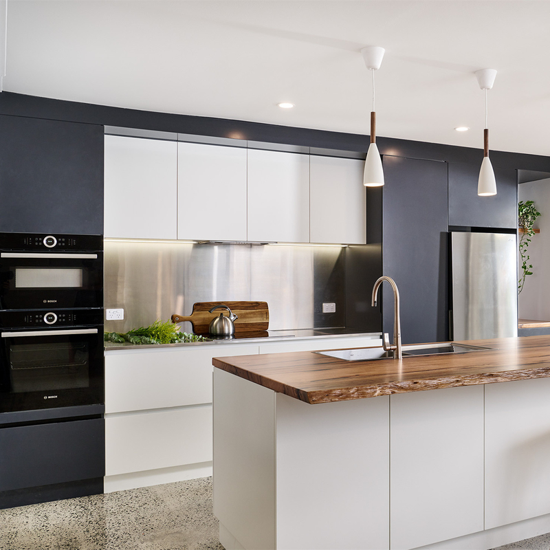 Disesuaikan Lengkap I Shape Lacquer Meja Makan Pulau Unit Dapur Putih Dan Hitam Multifungsi