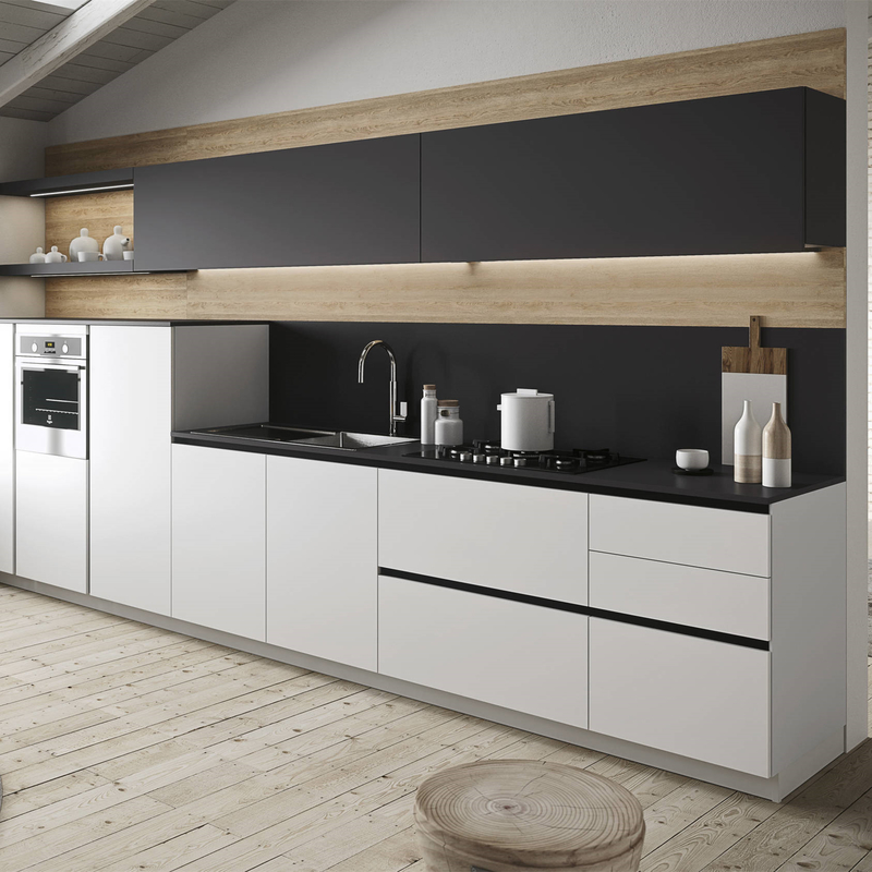 Kabinet Gantung Dapur Finish Melamin Kombinasi Dengan Handle Warna Putih Dan Hitam