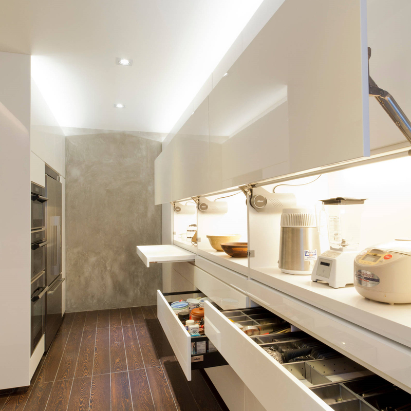 White Gloss Lacquer Small Kitchen Cabinet Base Handle Furniture With Drawers Pantries Organizer