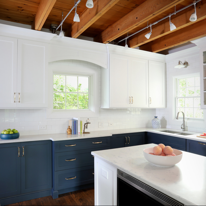 U Bentuk Gaya Modern Lemari Dapur Pengocok Biru Laut Dan Putih Lemari Dapur Dasar Biru Dengan Meja