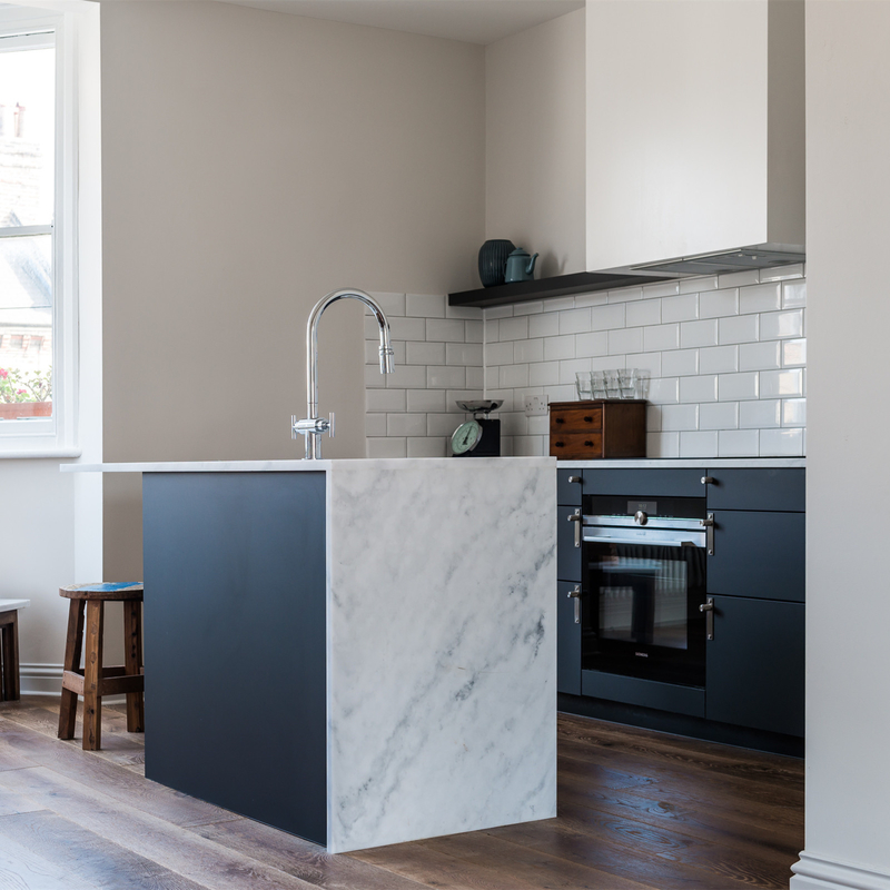 Furnitur Apartemen Bergaya Modern Hitam Lacquer Matt Island Dan Dapur Dasar Lemari Dengan 3 Laci