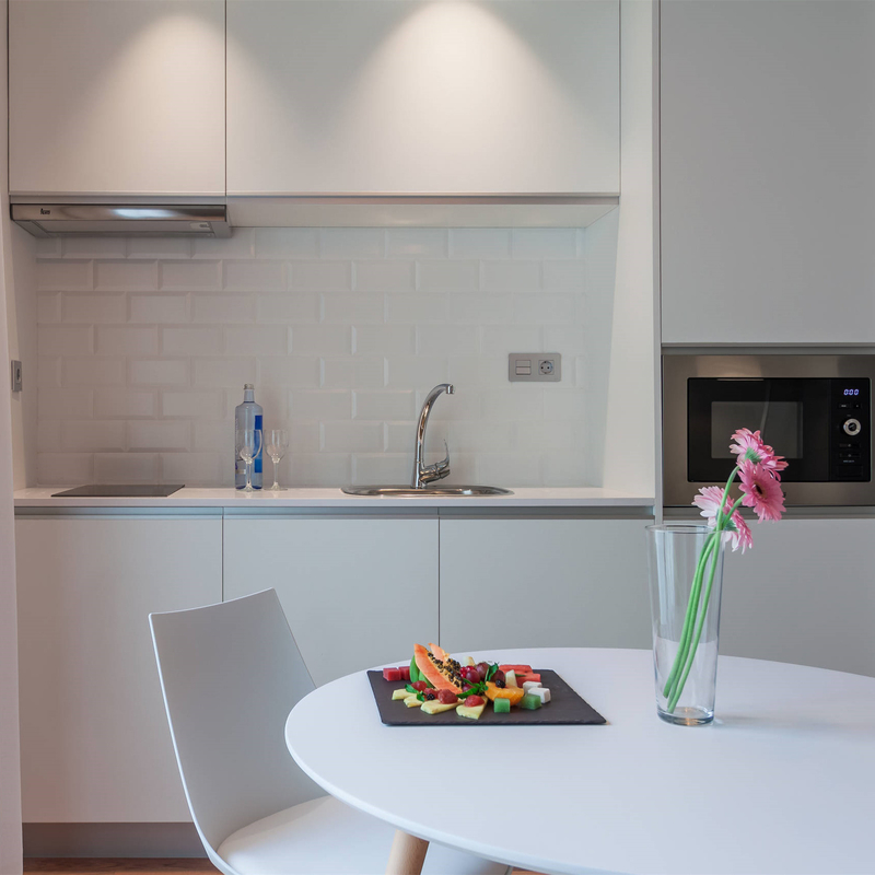 Rumah Peningkatan Dapur Lemari Ghana Lacquer Matt Mini Kecil Kayu Dapur Hanging Cabinet Desain